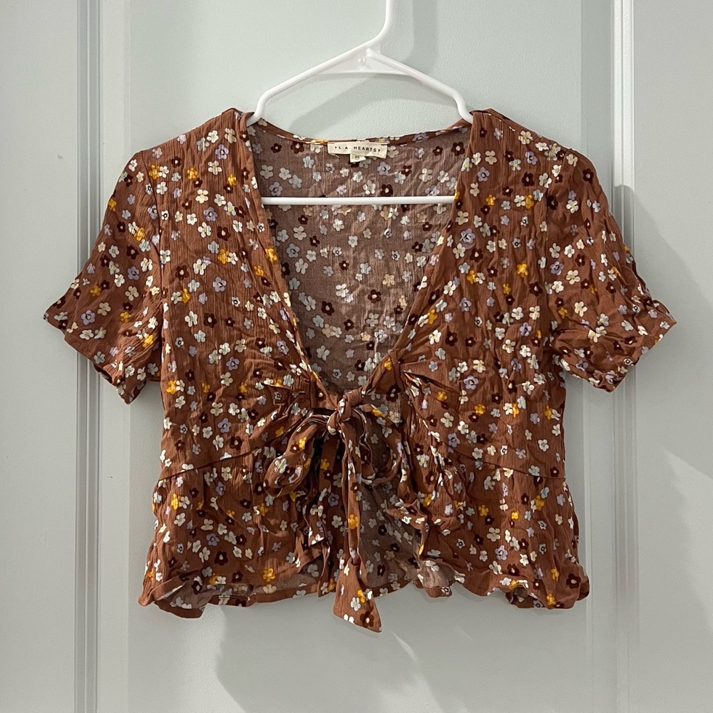 Pacsun LA Hearts Brown Floral Tie-Front Flowy Top